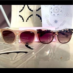 QUAY AUSTRALIA "ITs MY WAY" 125 Gradient Cat Eye Sunglasses and pink case